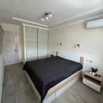 Light & Warm House Apartment Odesa