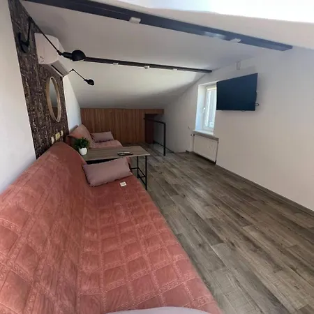 Light & Warm House Apartment Odesa