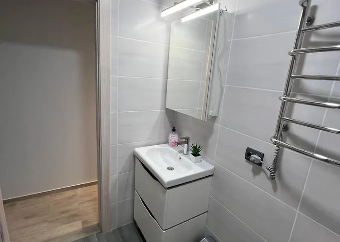 Light & Warm House * 오데사